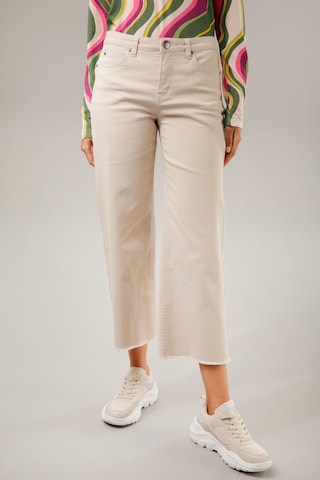 Aniston CASUAL Regular Jeans in Beige: predná strana