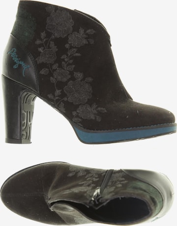 Desigual Stiefelette 36 in Schwarz: Vorderseite