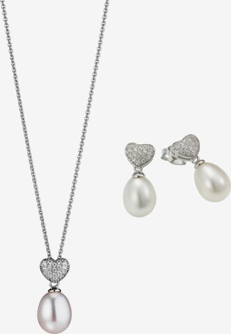 Adriana Jewelry Set in Silver: front