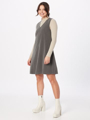 modström Dress 'Abraham' in Grey: front