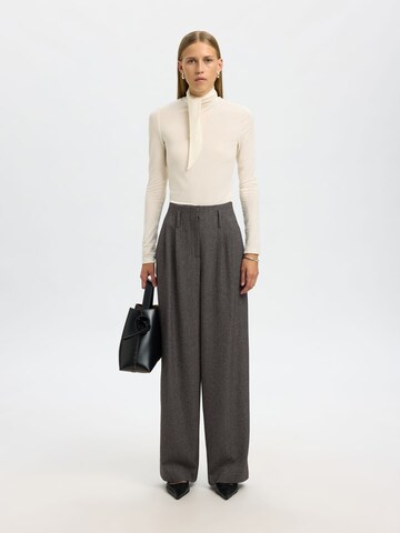 Wide Leg Pantalon à pince SELECTED en noir