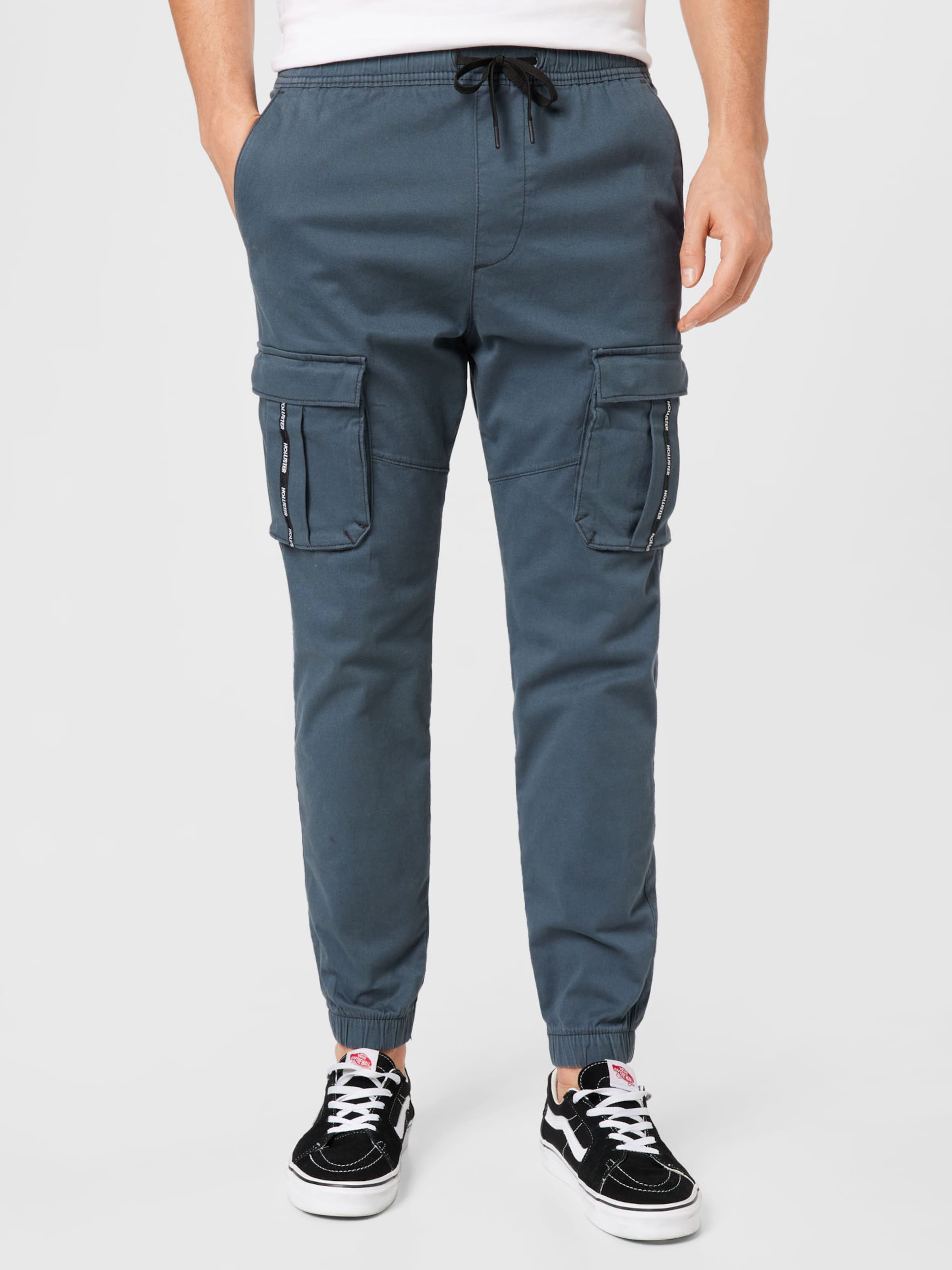 hollister cargo trousers