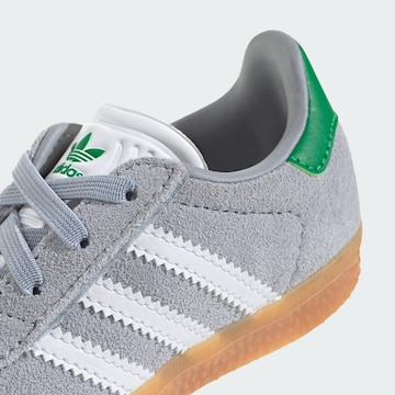 ADIDAS ORIGINALS Tenisky 'Gazelle' - Sivá