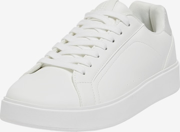 Pull&Bear Sneakers laag in Wit: voorkant