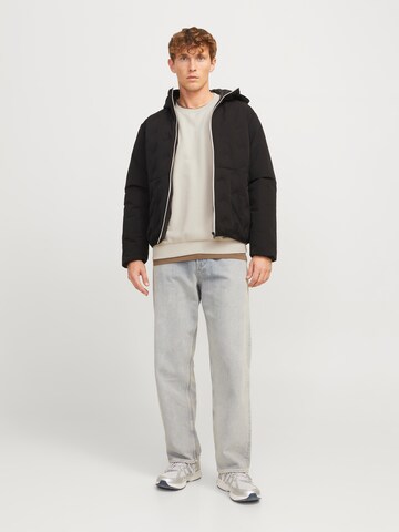 JACK & JONES - Sudadera 'JJJACKIE MYSTIC' en beige