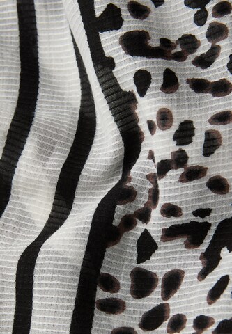 STREET ONE Wrap in Black