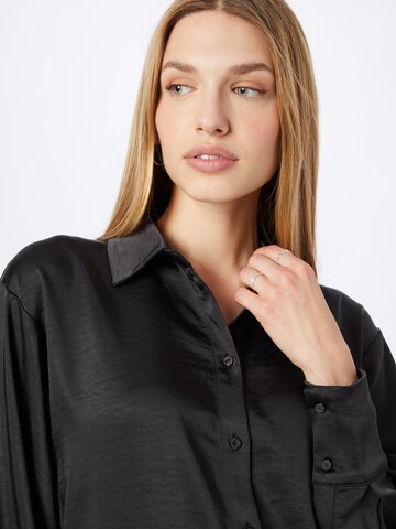 Camicia da donna 'Vima' di Y.A.S in nero
