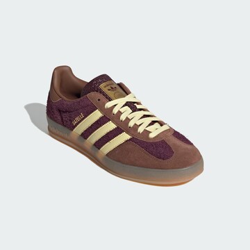 ADIDAS ORIGINALSNiske tenisice 'Gazelle' - crvena boja