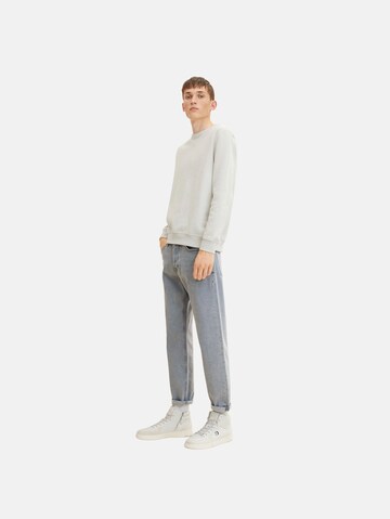 TOM TAILOR DENIM Regular Jeans in Grau