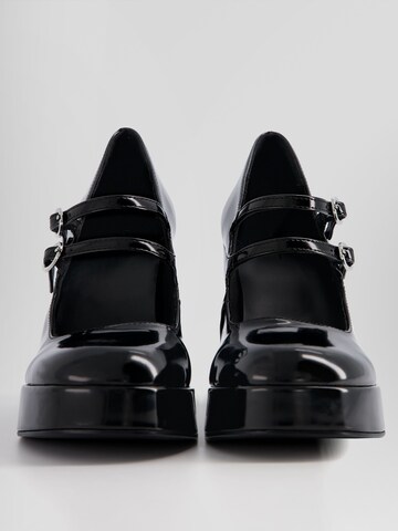 Bershka Pumps in Schwarz