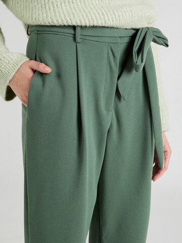 VILA Loose fit Pleat-Front Pants 'CLAVA' in Green