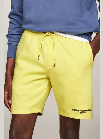 TOMMY HILFIGER Regular Pants in Yellow: front