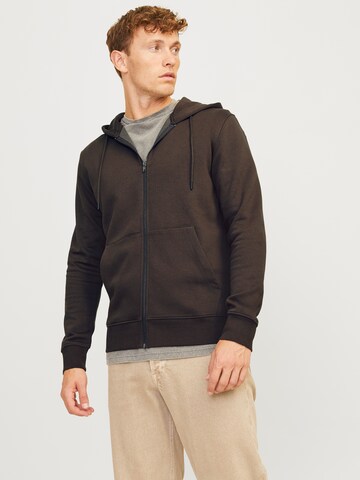 JACK & JONES Sweatjakke 'JJESTAR' i brun