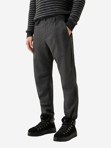 BOGNER Regular Pleat-front trousers 'Sergio' in Grey: front