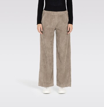 MAC Loose fit Pants in Beige: front