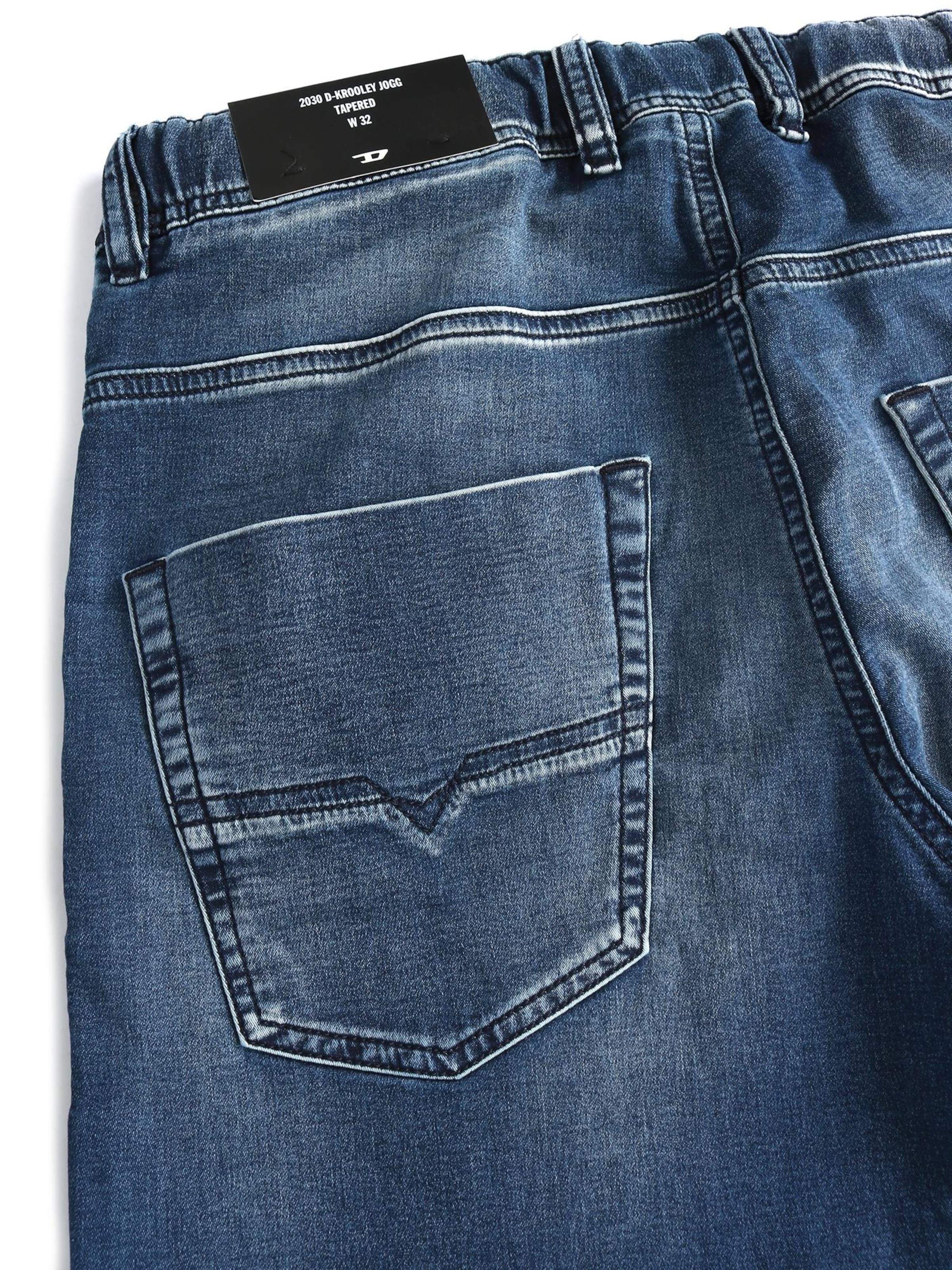 Effilé Jean '2030 D-KROOLEY JOGGJEANS Superstretch & Supersoft' DIESEL en bleu