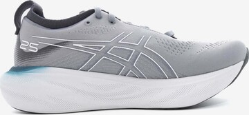 Chaussure de course 'Gel-Nimbus 25' ASICS en gris