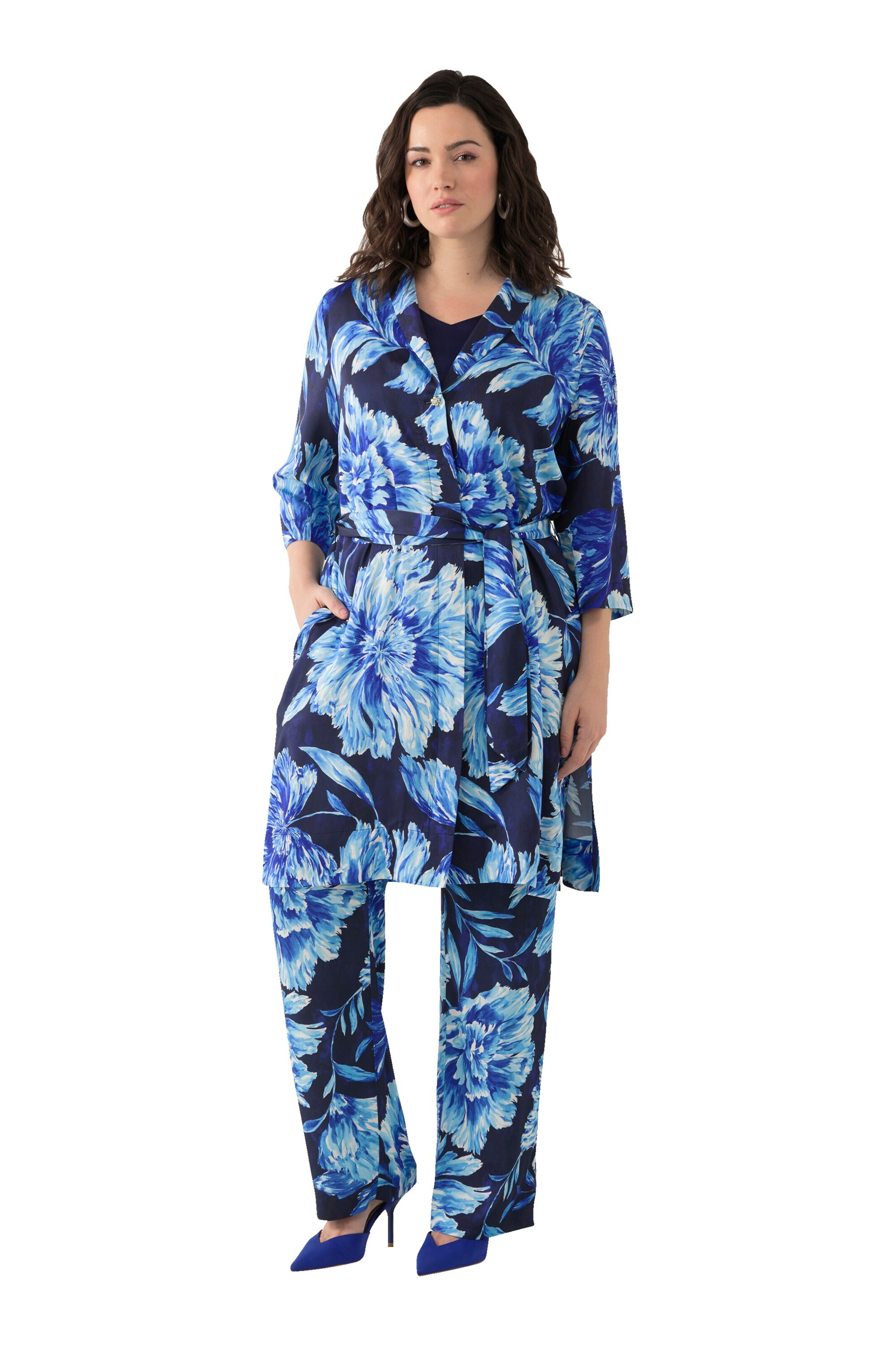 Ulla Popken Tussenjas in Blauw: voorkant