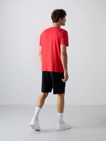 Tommy Life - Fato de desporto em vermelho