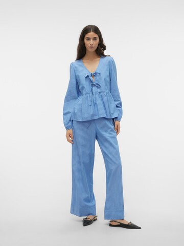 Chemisier 'Gili' VERO MODA en bleu