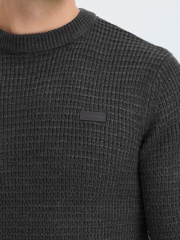 BLEND - Pullover em cinzento