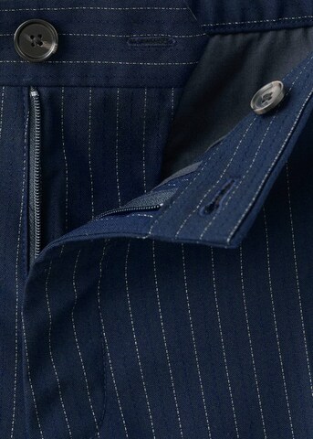 MANGO MAN Slim fit Pleated Pants 'Johan' in Blue