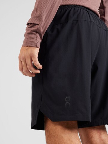 Onregular Sportske hlače 'Focus ' - crna boja