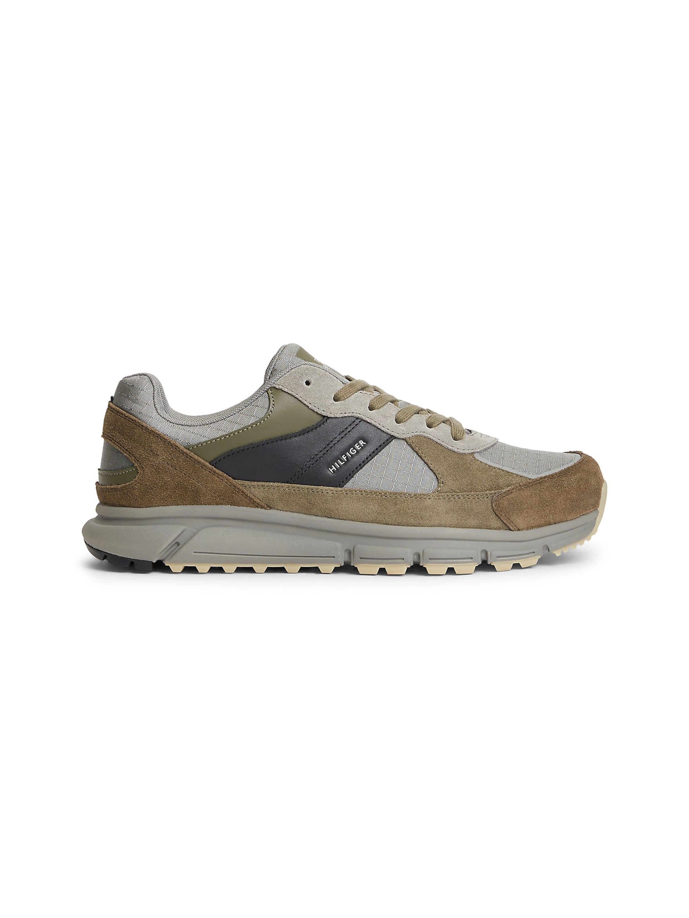 TOMMY HILFIGER Sneaker in Grau