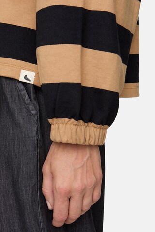 Turtledove London Sweatshirt in Beige