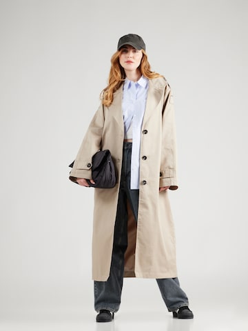 Manteau mi-saison 'DAR' SISTERS POINT en beige