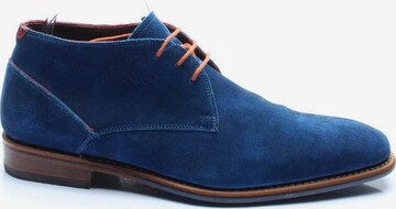 Floris van Bommel Anke & Mid-Calf Boots in 45 in Blue: front