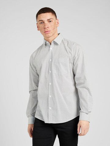 s.Oliver Slim fit Button Up Shirt in White: front