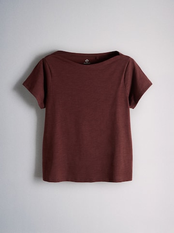 Tricou de la The Set pe roz