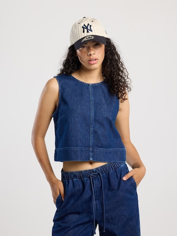 Haut America Today en bleu : devant