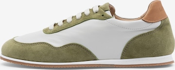 LOTTUSSE Sneakers 'Mancor' in Green: front