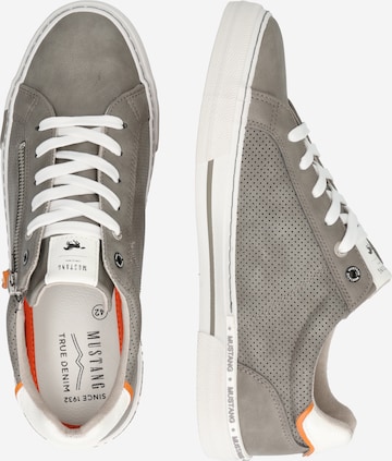 MUSTANG Sneakers in Grey