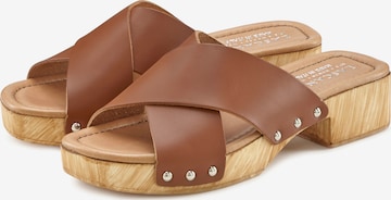 LASCANA Clogs in Brown