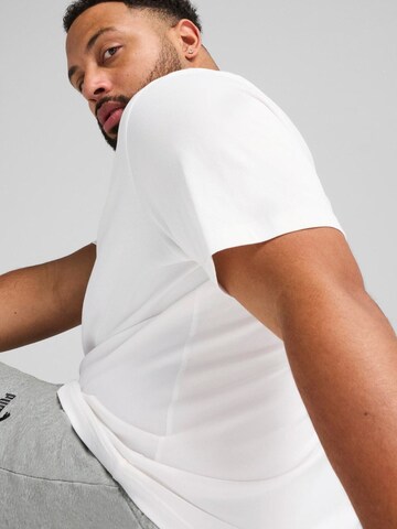 PUMA Футболка 'Puma Ess Small No. 1 Logo Tee' в Белый