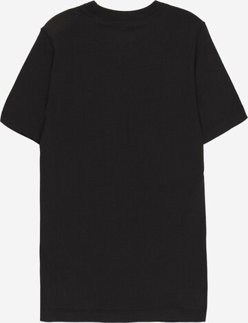 Nike Sportswear Shirt in Black