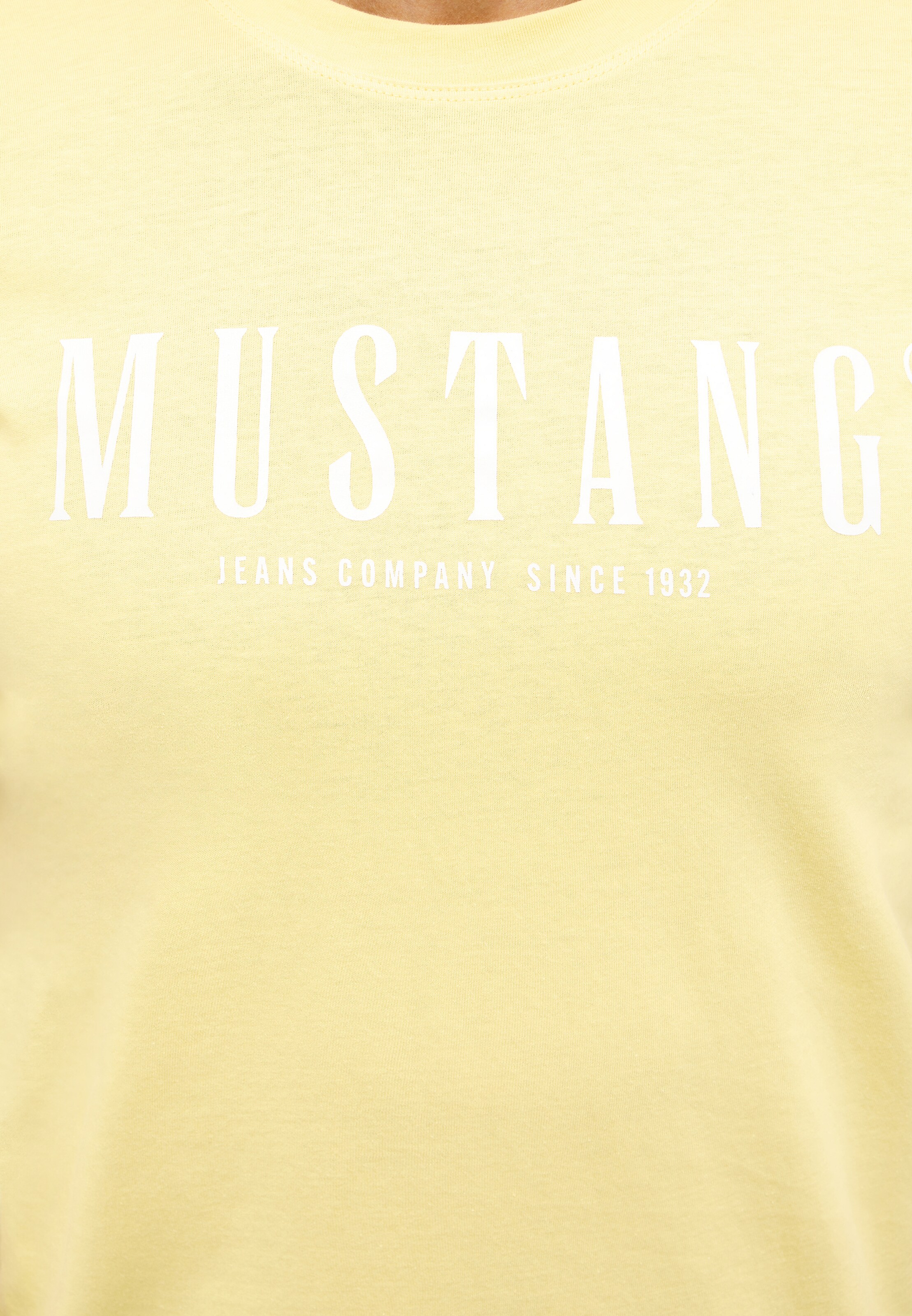 MUSTANG T-Shirt ' Style Austin ' in Gelb