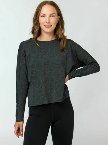 Girlfriend Collective Top ' ReSet ' – černá: přední strana