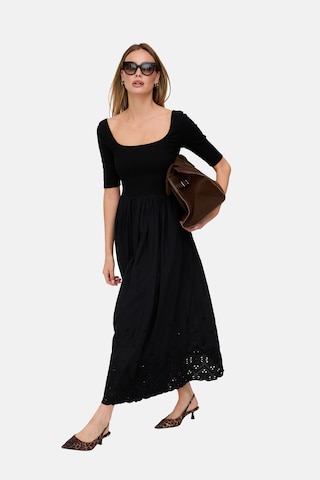 lily and lionel Kleid 'Sydney' in Schwarz: Vorderseite