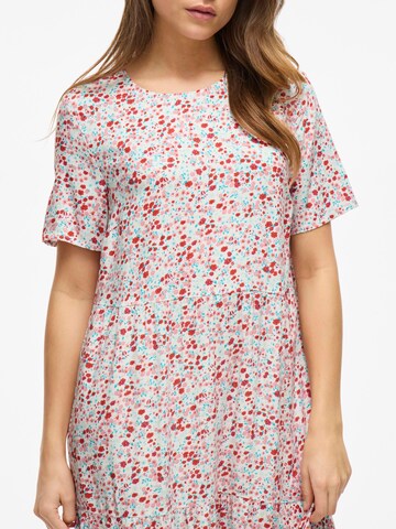 Robe VILA en blanc