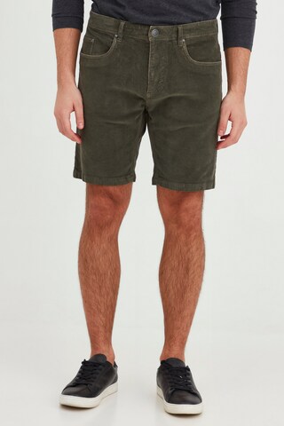 Regular Pantalon 'MANTINO' BLEND en vert : devant