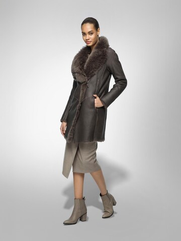 VESPUCCI BY VSP Winter Coat 'Elena' in Brown