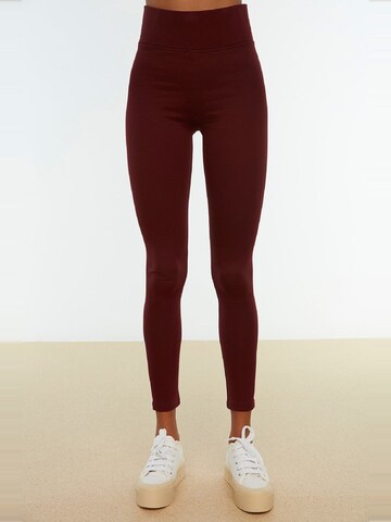 Skinny Leggings di Trendyol in rosso: frontale
