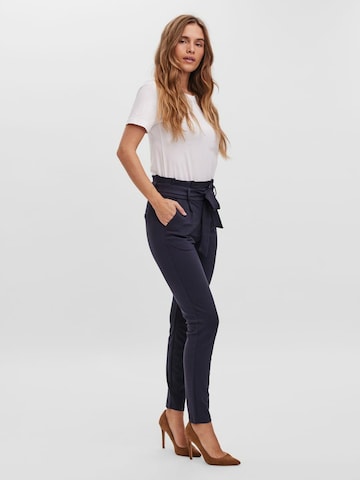 VERO MODA Slim fit Pleat-Front Pants 'Eva' in Night Blue | ABOUT YOU