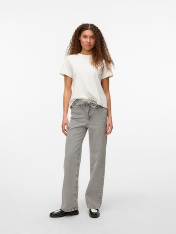 VERO MODA Regular Jeans 'VMTESSA' in Grijs