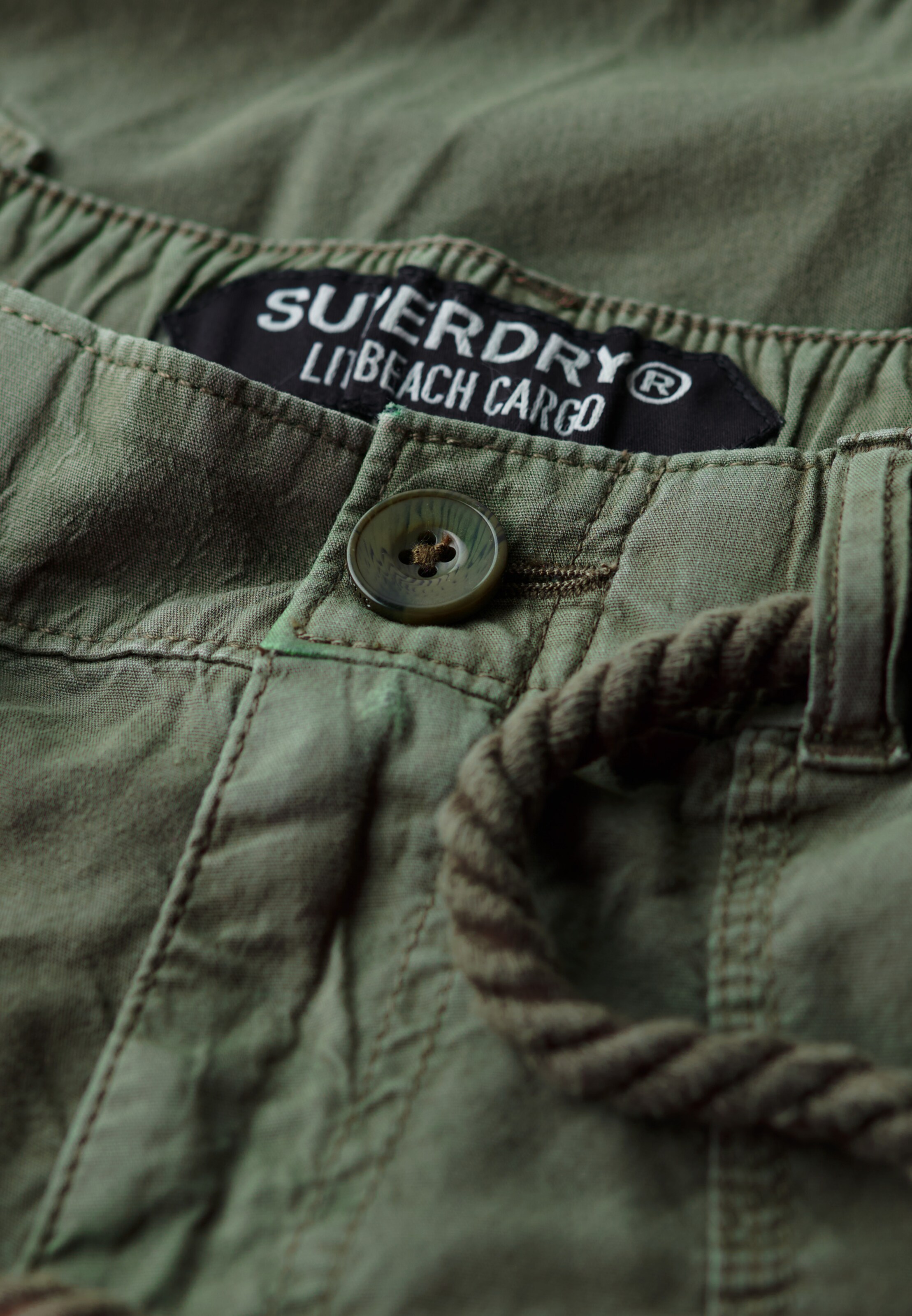 Loosefit Pantalon cargo Superdry en vert