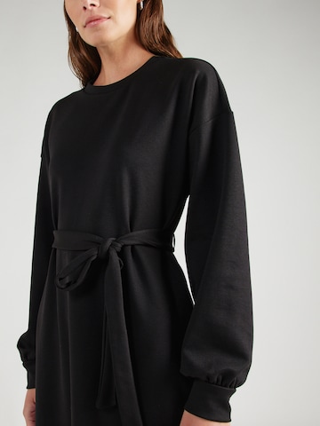 Robe 'MACY' PIECES en noir